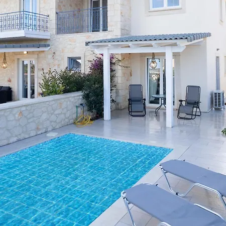 Zante Starlet - Chic Hideaway With Pool & Comfort *