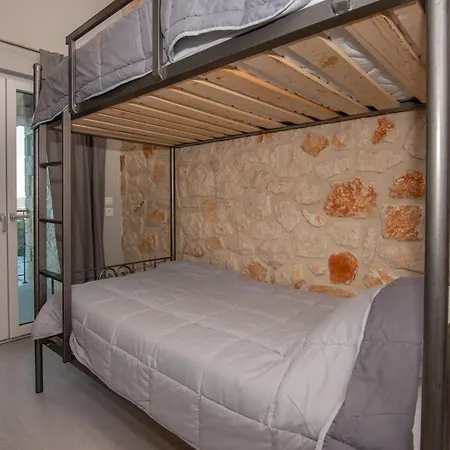 Zante Starlet - Chic Hideaway With Pool & Comfort Villa