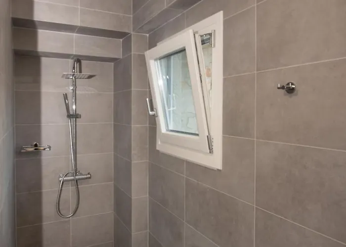 Zante Starlet - Chic Hideaway With Pool & Comfort Lagopodhon